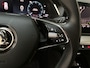 Skoda Octavia Combi 1.0 e-TSI DSG Business Edition Plus Camera Sfeerverlichting Trekhaak Navigatie Stoelverwarming