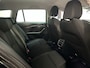Skoda Octavia Combi 1.0 e-TSI DSG Business Edition Plus Camera Sfeerverlichting Trekhaak Navigatie Stoelverwarming