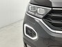 Volkswagen T-Roc 1.5 TSI Sport | 150 PK | Apple Carplay / Android Auto | Cruise Control Adaptief | Trekhaak | Digital Cockpit PRO | Climatronic (Automatische Airco) | Parkeersensoren |