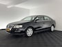 Volkswagen Passat 2.0 FSI Highline Aut. *NAVI-FULLMAP | LEATHER-ALCANTARA | SPORT-SEATS | ECC | HEATED-SEATS | PDC | CRUISE*