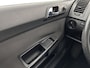 Volkswagen Polo 1.2 Optive motor not running well *AIRCO | RADIO | COMFORTSEATS | 17''ALU*