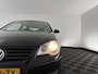 Volkswagen Polo 1.2 Optive motor not running well *AIRCO | RADIO | COMFORTSEATS | 17''ALU*