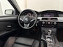 BMW 5-Serie Touring 525i Aut. *LEATHER | XENON | MEMORY-PACK | HEATED-SPORTSEATS | HIFI-SOUND | ECC | PDC | CRUISE | TOWBAR | 17''ALU*