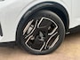 Peugeot E-3008 GT 73 kWh Elec stoelen met massage | Leer | 360 Camera | Afneembare Trekhaak |  Stoelverwarming achterin | | 11 kW lader | Achteruitrijcamera | Apple Carplay/Android Auto|telefoonintegratie premium