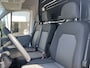 Volkswagen Crafter 35 2.0 TDI L4H3 Highline / AUTOMAAT/ 180 PK/ TREKHAAK/ CRUISE/ APP-CONNECT/ MULTIMEDIA/ PARK. SENSOREN + CAMERA/ AIRCO/ AUTOM. VERLICHTING