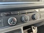 Volkswagen Crafter 35 2.0 TDI L4H3 Highline / AUTOMAAT/ 180 PK/ TREKHAAK/ CRUISE/ APP-CONNECT/ MULTIMEDIA/ PARK. SENSOREN + CAMERA/ AIRCO/ AUTOM. VERLICHTING