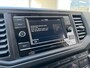 Volkswagen Crafter 35 2.0 TDI L4H4 Highline / AUTOMAAT/ 180 PK/ TREKHAAK/ CRUISE/ APP-CONNECT/ MULTIMEDIA/ PARK. SENSOREN + CAMERA/ AIRCO/ AUTOM. VERLICHTING