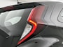 Toyota Aygo X 1.0 VVT-i MT Play | BTW voertuig | Apple CarPlay/Android | Airco | Achteruitrijcamera |