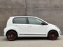 Volkswagen Up! 1.0 BMT high up! Camera | Beats Audio | DAB+ | Parkeersensoren | Stoelverwarming | Dealer onderhouden |
