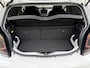 Volkswagen Up! 1.0 BMT high up! Camera | Beats Audio | DAB+ | Parkeersensoren | Stoelverwarming | Dealer onderhouden |