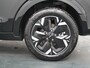 Kia Niro EV DynamicLine 64.8 kWh - Navigatie - Apple Carplay/Android Auto - Parkeersensoren voor en achter - Fabrieksgarantie tot 2032