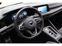 Volkswagen Golf 1.5 eTSI 3x R-Line | Panoramadak | Camera | Sfeerverlichting | IQ Light | Adaptive cruise | Stoelverwarming | Lane