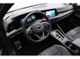 Volkswagen Golf 1.5 eTSI 3x R-Line | Panoramadak | Camera | Sfeerverlichting | IQ Light | Adaptive cruise | Stoelverwarming | Lane
