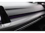 Volkswagen Golf 1.5 eTSI 3x R-Line | Panoramadak | Camera | Sfeerverlichting | IQ Light | Adaptive cruise | Stoelverwarming | Lane