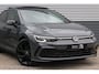 Volkswagen Golf 1.5 eTSI 3x R-Line | Panoramadak | Camera | Sfeerverlichting | IQ Light | Adaptive cruise | Stoelverwarming | Lane