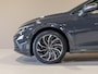 Volkswagen Golf Variant 1.0 TSI Life 110pk / Airco / Stoelverwarming / Achteruitrijcamera / Apple carplay / Adaptieve cruise control