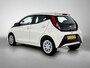 Toyota Aygo 1.0 VVT-i x-play *Automaat | BTW voertuig | Dealer onderhouden | Apple CarPlay/Android Auto | Airco | Achteruitrijcamera | Elektrische Ramen voor | Elektrisch verstelbare buitenspiegels |