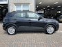 Volkswagen T-Cross 1.0 TSI Life / PARK. SENSOREN/ APP CONNECT/ ADAPT. CRUISE/ AIRCO/ DAB/ 16" LMV