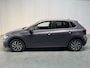 Volkswagen Polo 1.0 TSI Life / ADAPTIVE CRUISE/ PARKEER SENSOREN V+A/ APP-CONNECT/ GETINT GLAS/ DIGITAL DASH/ NAVI/ DAB/ AIRCO/ 15'' LMV