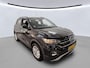 Volkswagen T-Cross 1.0 TSI Life / CRUISE/ PARK.SENSOREN/ NAVI/ CLIMA/ 16'' LMV