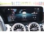 Mercedes-Benz GLB AMG 35 4MATIC Night pakket/Panoramadak/Stoelverwarming/Sfeerverlichting/ABC Kleppensysteem/Achteruitrijcamera/Apple carplay/21'' licht metaal/Elektrische achterklep/Oranje gordels!