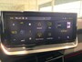 Peugeot e-2008 EV GT 54 kWh | ALCANTARA EXCLUSIVE INTERIEUR | VISION PACK | PEUGEOT I CONNECT PACK | ADVANCED NAVIGATION PACK |