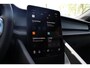 Polestar 2 Long Range Single Motor Prime Pro 82 kWh Adaptieve Cruise Control + Pilot Assist | Polestar Digital Key | Harman Kardon Premium Audio | Park Assist + 360° Camera | Elektrisch Bedienbare Voorstoelen met geheugen | 20" Pro Graphite Velgen | Panoramisch Dak