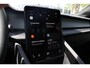 Polestar 2 Long Range Single Motor Prime Pro 82 kWh | Panoramadak | 20" Pro Graphite Velgen | Harman Kardon Premium Audio | Pilot Assist | Park Assist + 360° Camera | Volledig verstelbare voorstoelen | Ambiente sfeerverlichting | Polestar Digital Key | Elektrisch bedienbare achterklep met voetsensor | Energiebesparende warmtepomp | Verwarmbare stoel voor en achter + stuurwiel