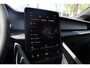 Polestar 2 Long Range Single Motor Prime Pro 82 kWh | Panoramadak | 20" Pro Graphite Velgen | Harman Kardon Premium Audio | Pilot Assist | Park Assist + 360° Camera | Volledig verstelbare voorstoelen | Ambiente sfeerverlichting | Polestar Digital Key | Elektrisch bedienbare achterklep met voetsensor | Energiebesparende warmtepomp | Verwarmbare stoel voor en achter + stuurwiel