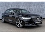 Volvo S60 B3 R-Design | Navigatie | Adaptieve Cruise Control | Keyless | Stoel-/Stuurverwarming | Dodehoekdetectie | Sportchassis | Elek. Stoelen | Memory | LED Koplampen | Park Assist | DAB | Zitverlenging | Apple Carplay & Android Auto | 18" LM