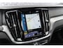 Volvo S60 B3 R-Design | Navigatie | Adaptieve Cruise Control | Keyless | Stoel-/Stuurverwarming | Dodehoekdetectie | Sportchassis | Elek. Stoelen | Memory | LED Koplampen | Park Assist | DAB | Zitverlenging | Apple Carplay & Android Auto | 18" LM