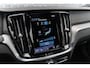 Volvo S60 B3 R-Design | Navigatie | Adaptieve Cruise Control | Keyless | Stoel-/Stuurverwarming | Dodehoekdetectie | Sportchassis | Elek. Stoelen | Memory | LED Koplampen | Park Assist | DAB | Zitverlenging | Apple Carplay & Android Auto | 18" LM