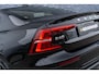 Volvo S60 B3 R-Design | Navigatie | Adaptieve Cruise Control | Keyless | Stoel-/Stuurverwarming | Dodehoekdetectie | Sportchassis | Elek. Stoelen | Memory | LED Koplampen | Park Assist | DAB | Zitverlenging | Apple Carplay & Android Auto | 18" LM