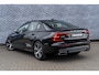 Volvo S60 B3 R-Design | Navigatie | Adaptieve Cruise Control | Keyless | Stoel-/Stuurverwarming | Dodehoekdetectie | Sportchassis | Elek. Stoelen | Memory | LED Koplampen | Park Assist | DAB | Zitverlenging | Apple Carplay & Android Auto | 18" LM