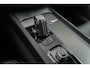 Volvo S60 B3 R-Design | Navigatie | Adaptieve Cruise Control | Keyless | Stoel-/Stuurverwarming | Dodehoekdetectie | Sportchassis | Elek. Stoelen | Memory | LED Koplampen | Park Assist | DAB | Zitverlenging | Apple Carplay & Android Auto | 18" LM