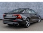 Volvo S60 B3 R-Design | Navigatie | Adaptieve Cruise Control | Keyless | Stoel-/Stuurverwarming | Dodehoekdetectie | Sportchassis | Elek. Stoelen | Memory | LED Koplampen | Park Assist | DAB | Zitverlenging | Apple Carplay & Android Auto | 18" LM