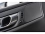 Volvo S60 B3 R-Design | Navigatie | Adaptieve Cruise Control | Keyless | Stoel-/Stuurverwarming | Dodehoekdetectie | Sportchassis | Elek. Stoelen | Memory | LED Koplampen | Park Assist | DAB | Zitverlenging | Apple Carplay & Android Auto | 18" LM