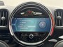 MINI Countryman 1.5 Cooper S E ALL4 Yours PHEV / Schuif & Kanteldak / EAER 41 km / Leder / Harman Kardon / 1.500 kg Trekgewicht / Head Up Display  / Navigatie / Elektrische stoelen / Adaptieve CC / Apple Carplay & Android / Camera / PDC / Stoel Verwarming /