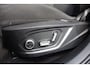 Lynk & Co 01 1.5 Panoramadak/360° Camera/Keyless/Lane assist/Adaptive cruise control/Navigatie/Apple carplay/Climate control/Stoelverwarming/Dodehoek detectie/Elektrisch sluitende achterklep/Elektrisch verstelbare stoel met geheugen