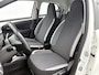 Toyota Aygo 1.0 VVT-i x-play | Apple CarPlay/Android Auto | DAB | Airco | Achteruitrijcamera | Elektrische Ramen voor | elektrisch verstelbare buitenspiegels |