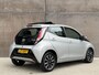Toyota Aygo 1.0 VVT-i x-wave | Cabrio dak | Camera | Cruise control | Lichtmetaal | Airco | Dealer onderhouden