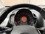 Toyota Aygo 1.0 VVT-i x-wave | Cabrio dak | Camera | Cruise control | Lichtmetaal | Airco | Dealer onderhouden