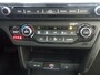 Kia Niro EV e-Niro DynamicPlusLine 64 kWh Navigatiesysteem | Open dak | Parkeersensoren |Stoelverwarming | Led verlichting