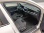 Kia Niro EV e-Niro DynamicPlusLine 64 kWh Navigatiesysteem | Open dak | Parkeersensoren |Stoelverwarming | Led verlichting