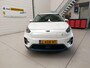 Kia Niro EV e-Niro DynamicPlusLine 64 kWh Navigatiesysteem | Open dak | Parkeersensoren |Stoelverwarming | Led verlichting