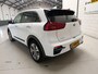 Kia Niro EV e-Niro DynamicPlusLine 64 kWh Navigatiesysteem | Open dak | Parkeersensoren |Stoelverwarming | Led verlichting