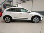 Kia Niro EV e-Niro DynamicPlusLine 64 kWh Navigatiesysteem | Open dak | Parkeersensoren |Stoelverwarming | Led verlichting