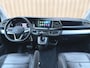 Volkswagen Transporter 2.0 TDI L2H1 30 DC Multivan | Automaat | Trekhaak | Navigatie | DAB | Apple Carplay | Elektrische Schuifdeur |