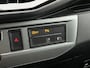 Volkswagen Transporter 2.0 TDI L2H1 30 DC Multivan | Automaat | Trekhaak | Navigatie | DAB | Apple Carplay | Elektrische Schuifdeur |