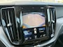 Volvo XC60 2.0 B5 Momentum Pro | Trekhaak | Lederen Bekleding | Stoelverwarming voor en achter | Keyless Entry | Elektrische Achterklep | Achteruitrijcamera | Parkeersensoren | Parkeerverwarming | LED Koplampen Adaptief | Navigatie | Apple Carplay | Android Auto